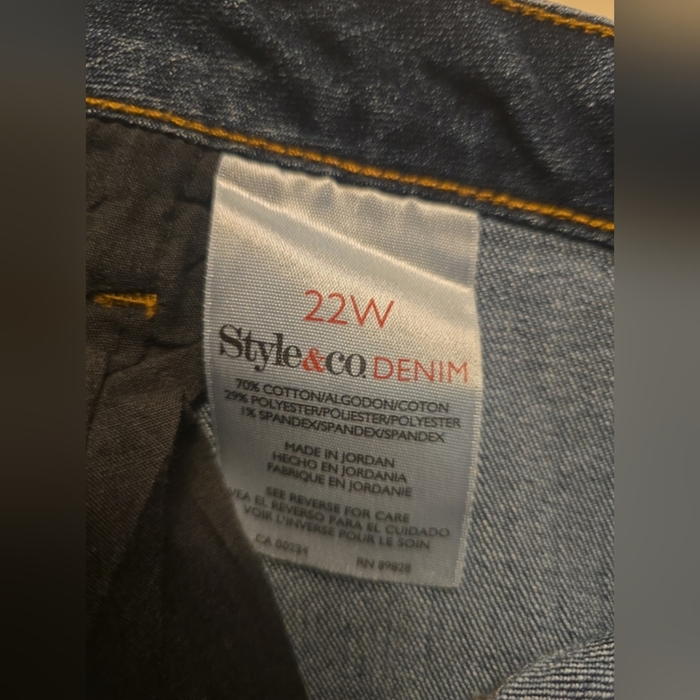 Style & Co. Dark Blue Denim Shorts - Picture 4 of 4